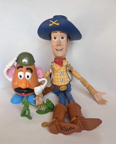 Toy story and beyond squad - story,